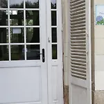 Chateau Du Bois De La Noe Frühstückspension Bouaye