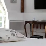 Bed & Breakfast Chateau Du Bois De La Noe