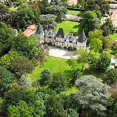Chateau Du Bois De La Noe 3* Bouaye