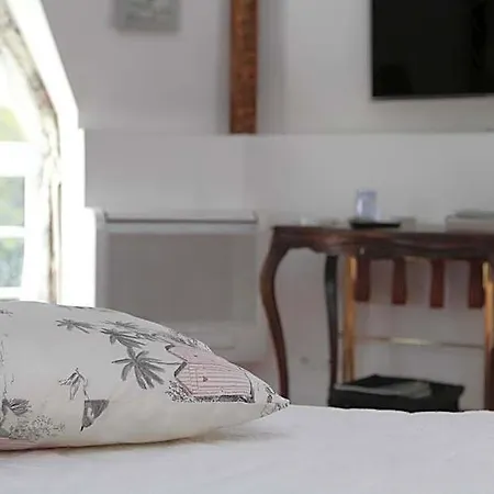 Bed & Breakfast Chateau Du Bois De La Noe Bouaye