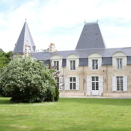 Bed & Breakfast Chateau Du Bois De La Noe