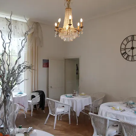 Chateau Du Bois De La Noe 3* Bouaye