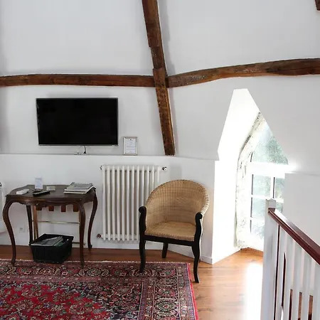 Bed & Breakfast Chateau Du Bois De La Noe