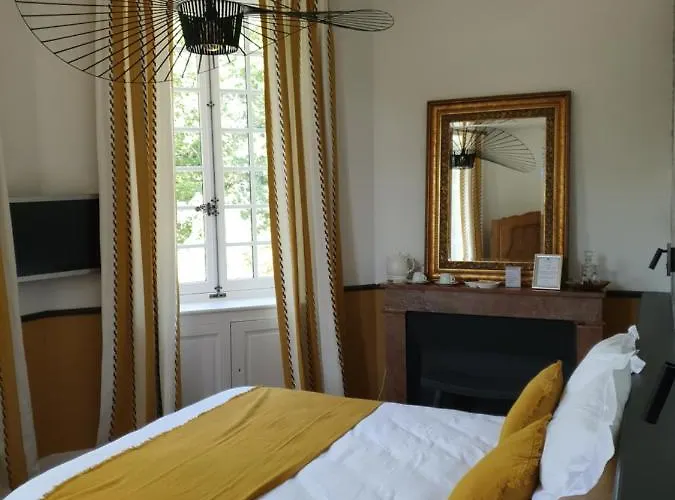 Couette-café D'hôtes Château Du Bois De La Noe Bouaye