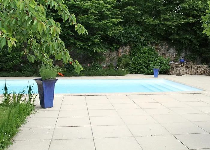 Bed & Breakfast Chateau Du Bois De La Noe