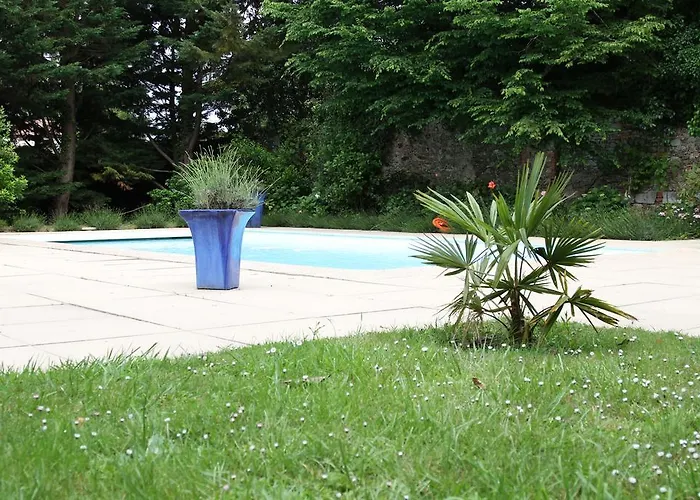 D'hôtes Château Du Bois De La Noe Couette-café