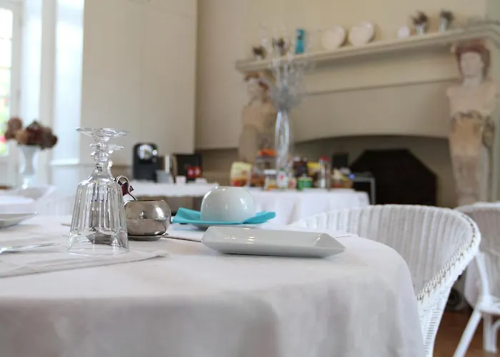 D'hôtes Château Du Bois De La Noe 3*