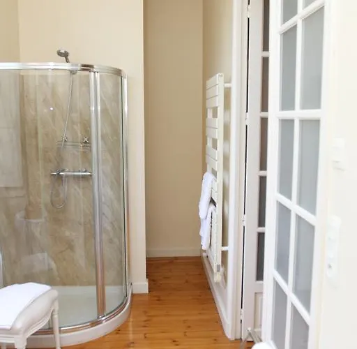 D'hôtes Château Du Bois De La Noe Couette-café