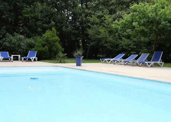 D'hôtes Château Du Bois De La Noe Couette-café Bouaye